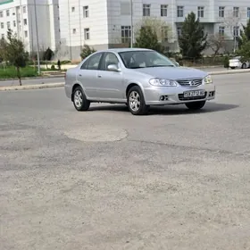 Nissan Sunny 2009