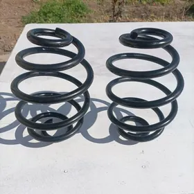 Pruźin Opel Пружин