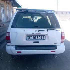 Nissan Pathfinder 2002