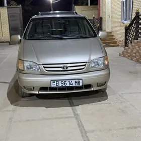 Toyota Sienna 2002