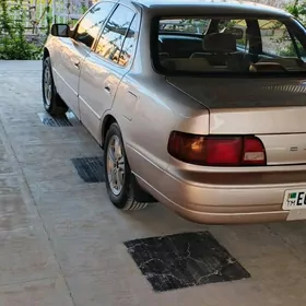 Toyota Camry 1995