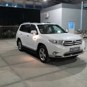Toyota Highlander 2012