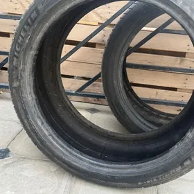 TEKER MICHELIN 295/35/21