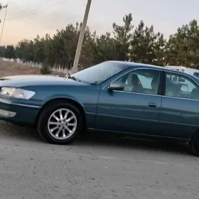 Toyota Camry 2001