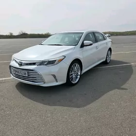 Toyota Avalon 2018