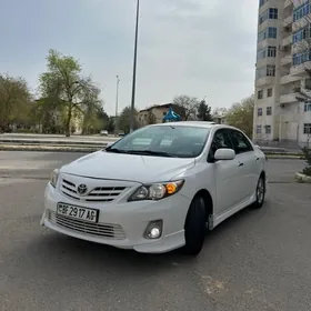 Toyota Corolla 2013