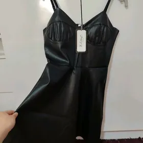 кожаное платье