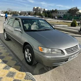 Toyota Camry 1998