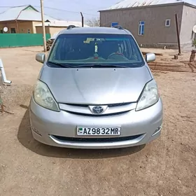 Toyota Sienna 2006