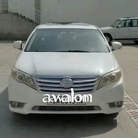 Toyota Avalon 2010