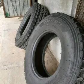 TRIANGLE TEKER KAMAZ