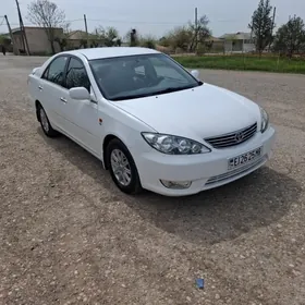 Toyota Camry 2004
