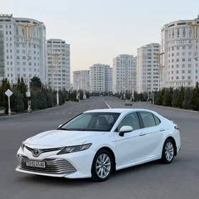 Toyota Camry 2015