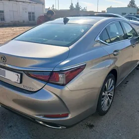 Lexus ES 350 2019