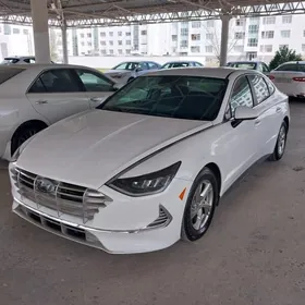 Hyundai Sonata 2021