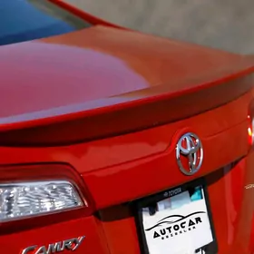 Camry Spoiler Banan