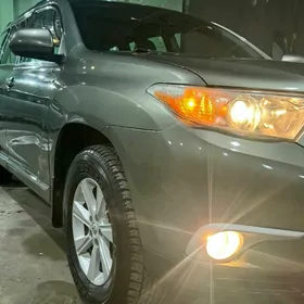 Toyota Highlander 2012