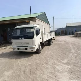 Mitsubishi Canter 2010