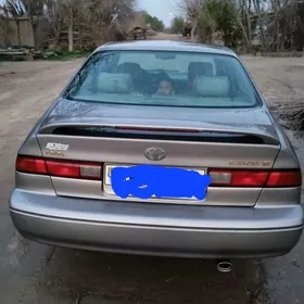 Toyota Camry 1997