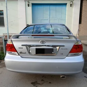 Toyota Camry 2005