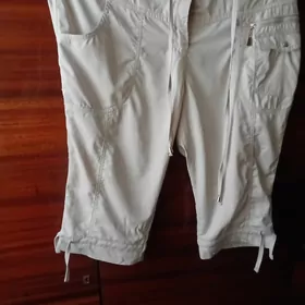 Бермуды женские