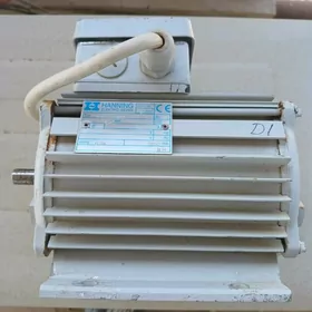 электродвигатель