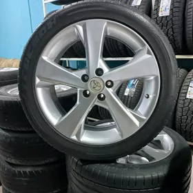 17lik diska teker Carolla