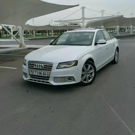Audi A4 2011