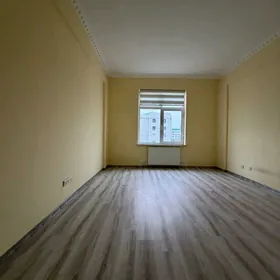 taze gurtly 4kom 2 etaj 155m2