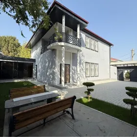 Коттедж Люкс