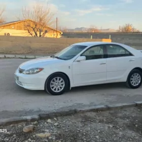 Toyota Camry 2005