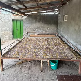 Tapçan. Тапчан