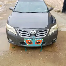 Toyota Camry 2011
