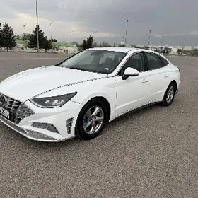 Hyundai Sonata 2020