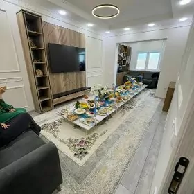 сатлык: Гагарина 4 ком