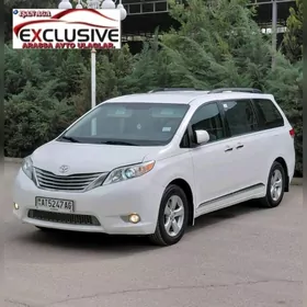 Toyota Sienna 2010