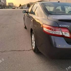 Toyota Camry 2011