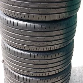 235 45 18 Hankook 23Ý