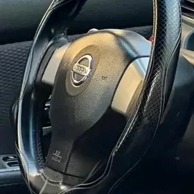 Nissan Versa rol 2007_2011