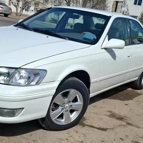 Toyota Camry 2001