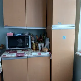 кухонный набор(шкаф)