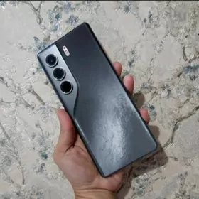 camon 40pro