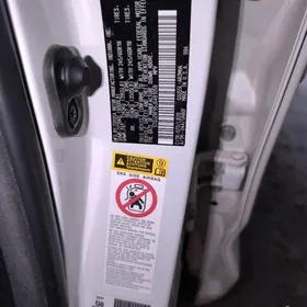 Toyota Highlander 2018