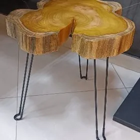 журнальный столик