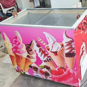 UGUR  marazylnk 300 litr