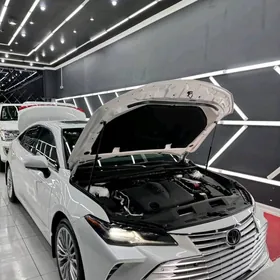 Toyota Avalon 2020