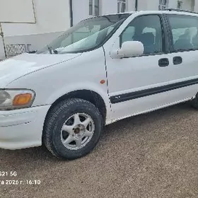 Opel Sintra 1997