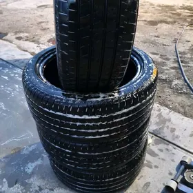 Biredestone 235/45/18