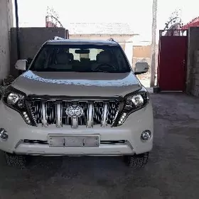 Toyota Land Cruiser Prado 2015