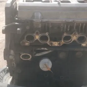 Toyata Cemry 2.0 mator